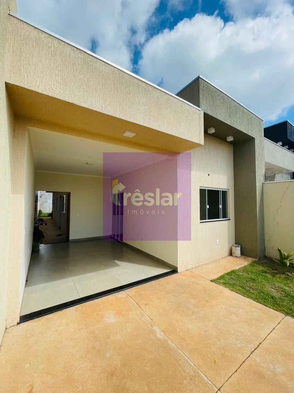 Casa à venda com 3 quartos, 3 banheiros, 4 vagas e 157m² no Jardim dos Ipês, Três Lagoas — foto principal