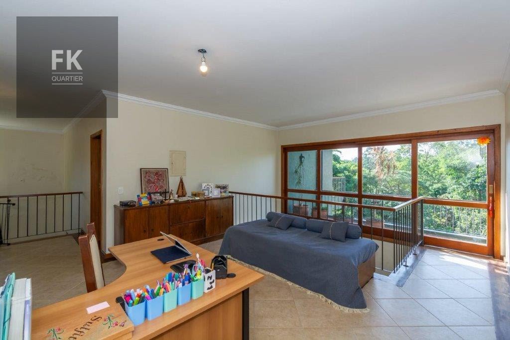 Casa à venda com 4 quartos, 4 suítes, 4 vagas e 620m² no Residencial Euroville, Carapicuíba (SP) — foto 29 de 30