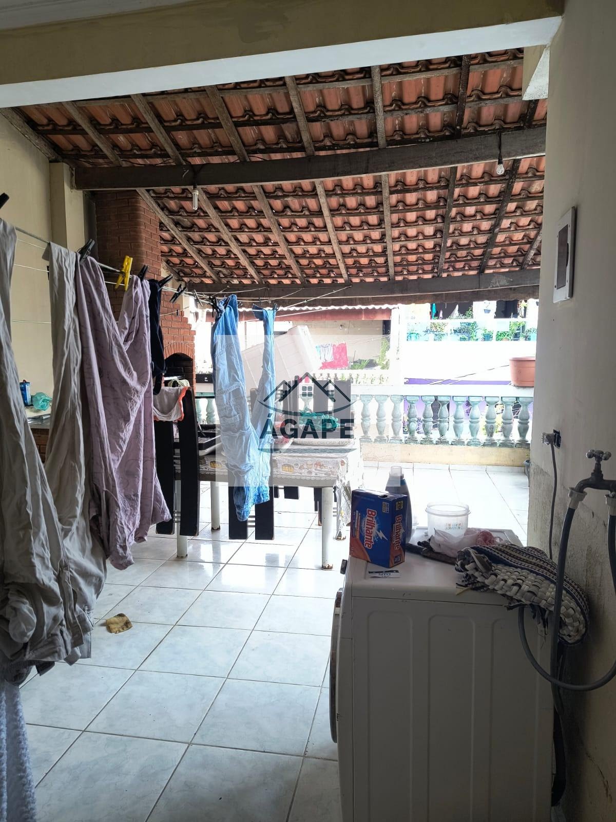 Casa à venda com 3 quartos, 1 suíte, 2 vagas e 200m² no Jardim Saint Moritz, Taboão da Serra (SP) — foto 26 de 30