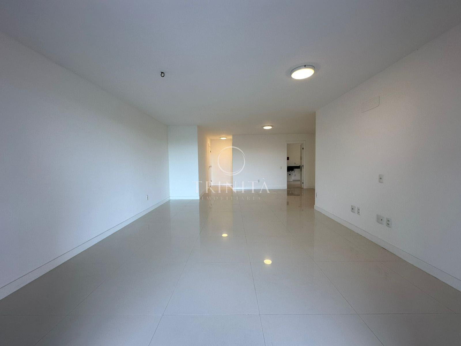 sala-trinitaimobiliaria-orobyorare-ilhapura