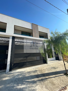 Casa em Imigrantes - Cataguases, MG
