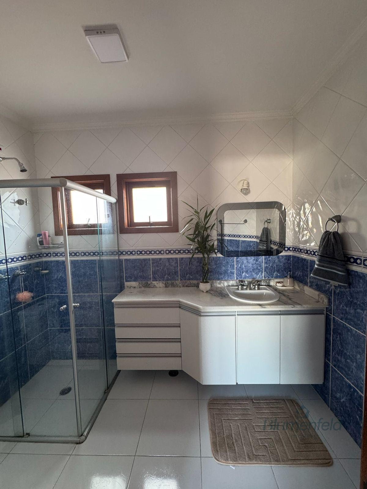 Casa à venda com 4 quartos, 1 suíte, 2 vagas e 400m² no Condomínio Arujazinho IV, Arujá (SP) — foto 21 de 30