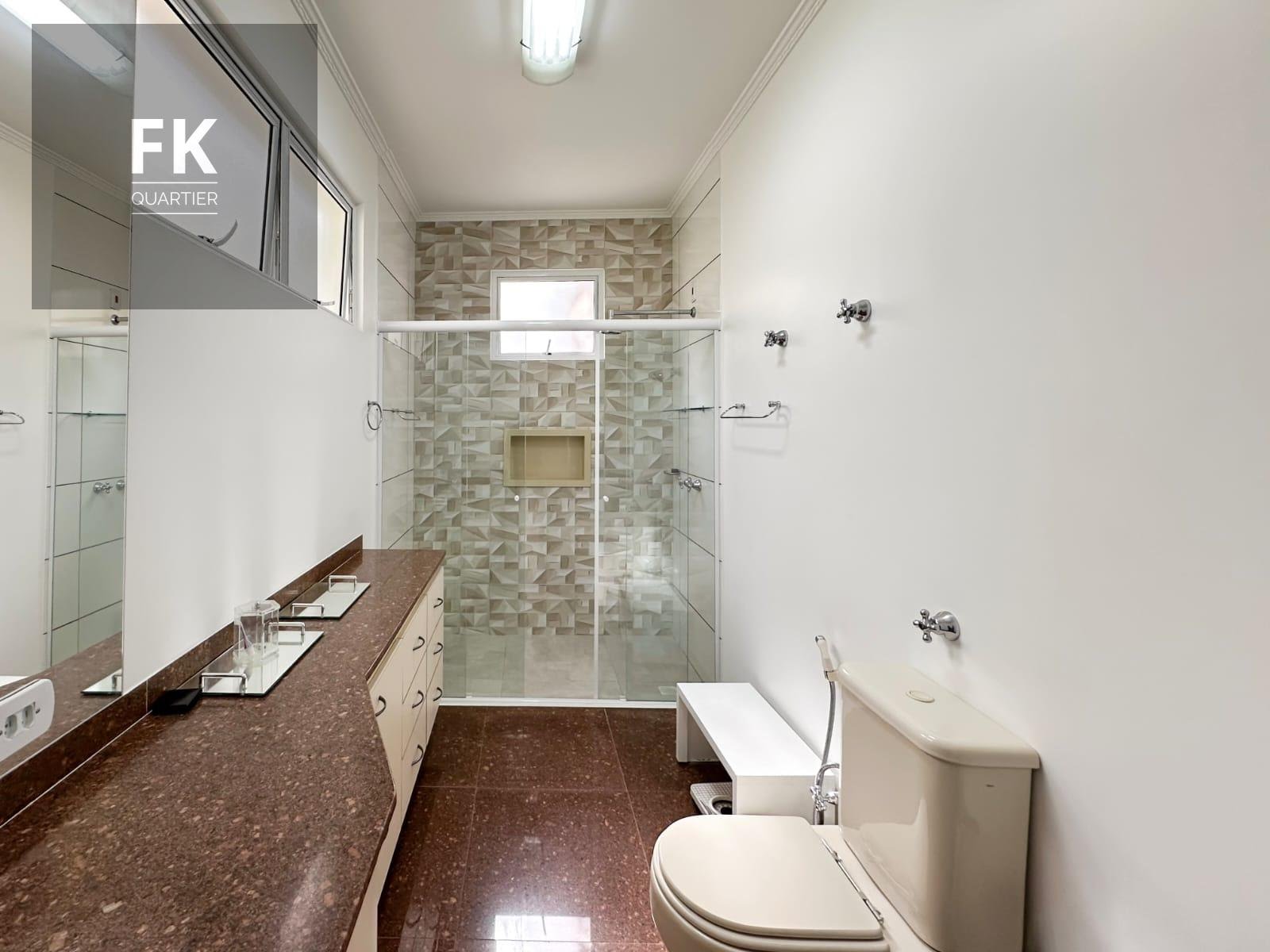 Casa à venda com 4 quartos, 4 suítes, 8 vagas e 1165m² no Alphaville Residencial Um, Barueri (SP) — foto 28 de 30