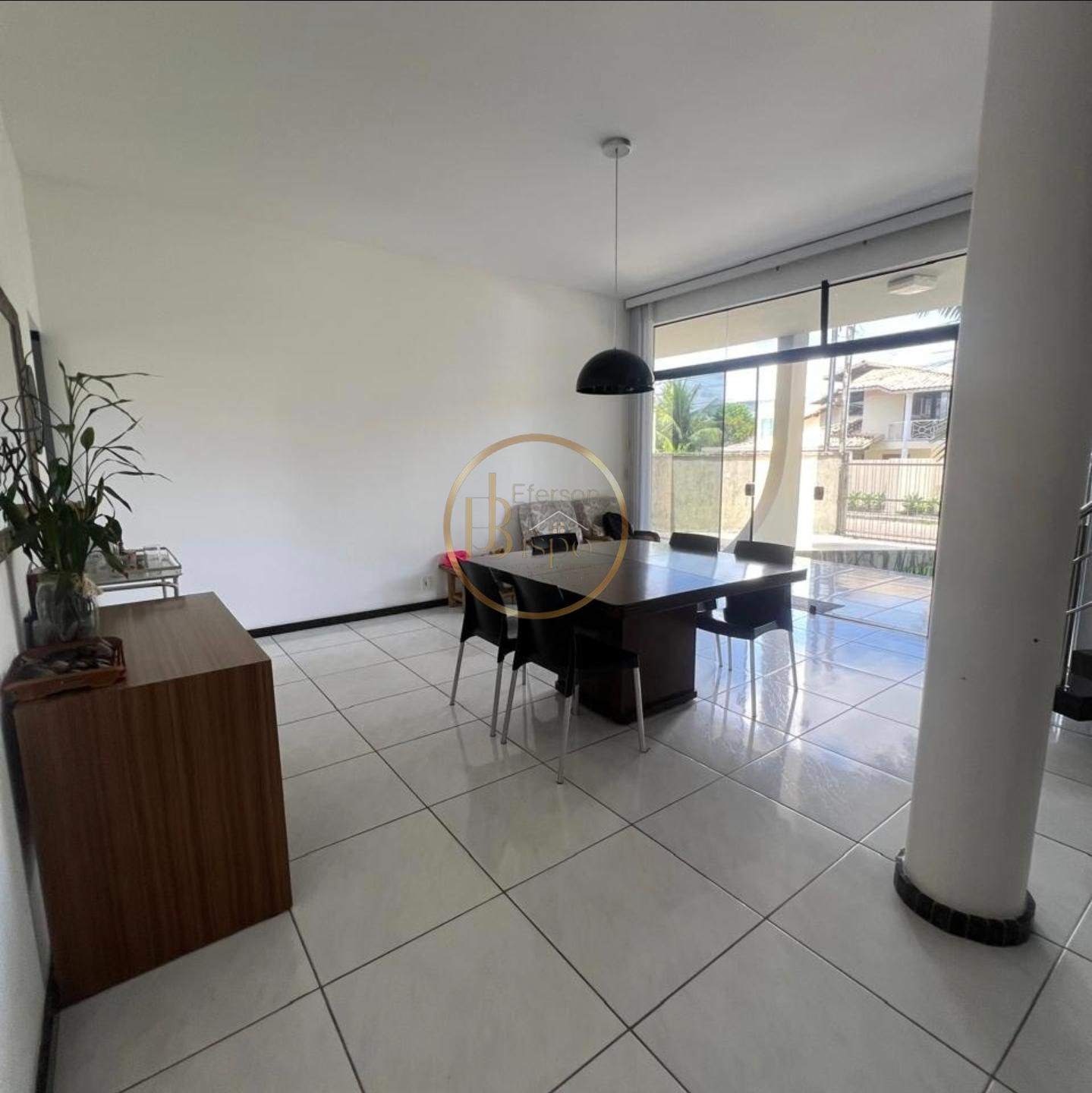 Casa à venda com 4 quartos, 3 suítes, 2 vagas e 200m² no Outeiro D'gloria, Porto Seguro (BA) — foto 8 de 9