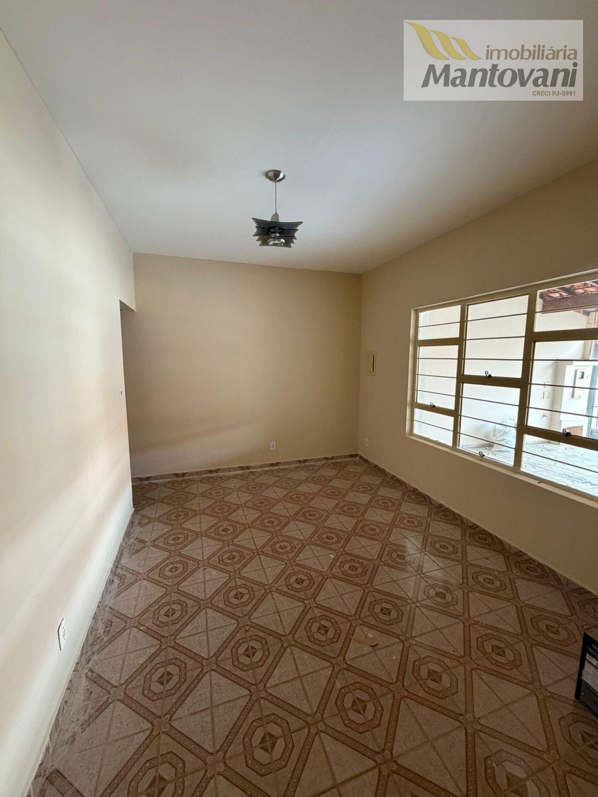 Casa à venda com 2 quartos, 2 banheiros, 2 vagas e 150m² no Jardim Wanderley, Tatuí (SP) — foto 3 de 17
