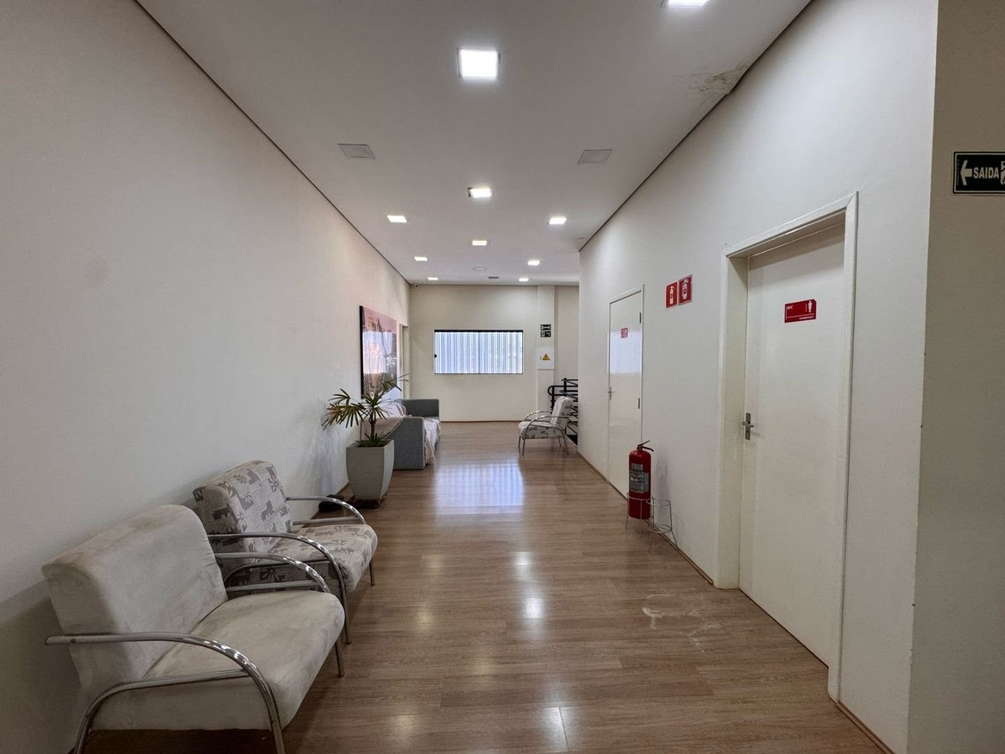 Comercial para alugar com 4 vagas e 360m² no Ipiranga, Ribeirão Preto (SP) — foto 19 de 30