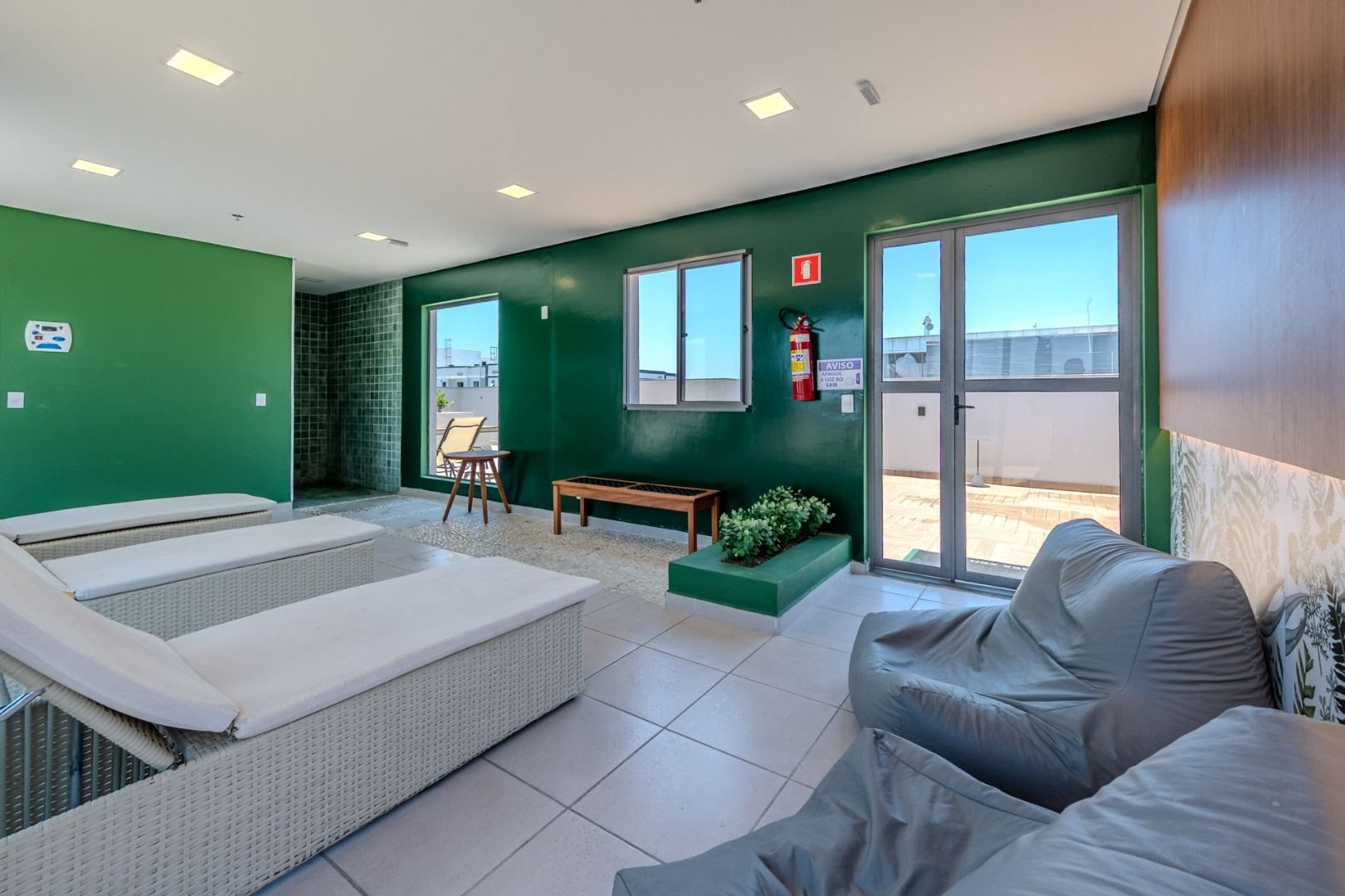 Apartamento à venda com 1 quarto, 1 banheiro e 30m² no Santo Cristo, Rio de Janeiro (RJ) — foto 23 de 30