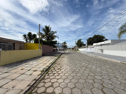 Casa a venda em Balneário Canoas - Pontal do Paraná, PR