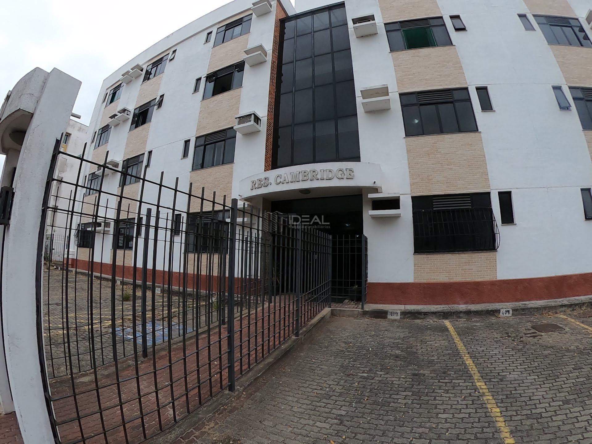 Flat para venda no  Residencial Cambridge no Parque São Caetano - Campos dos Goytacazes, RJ