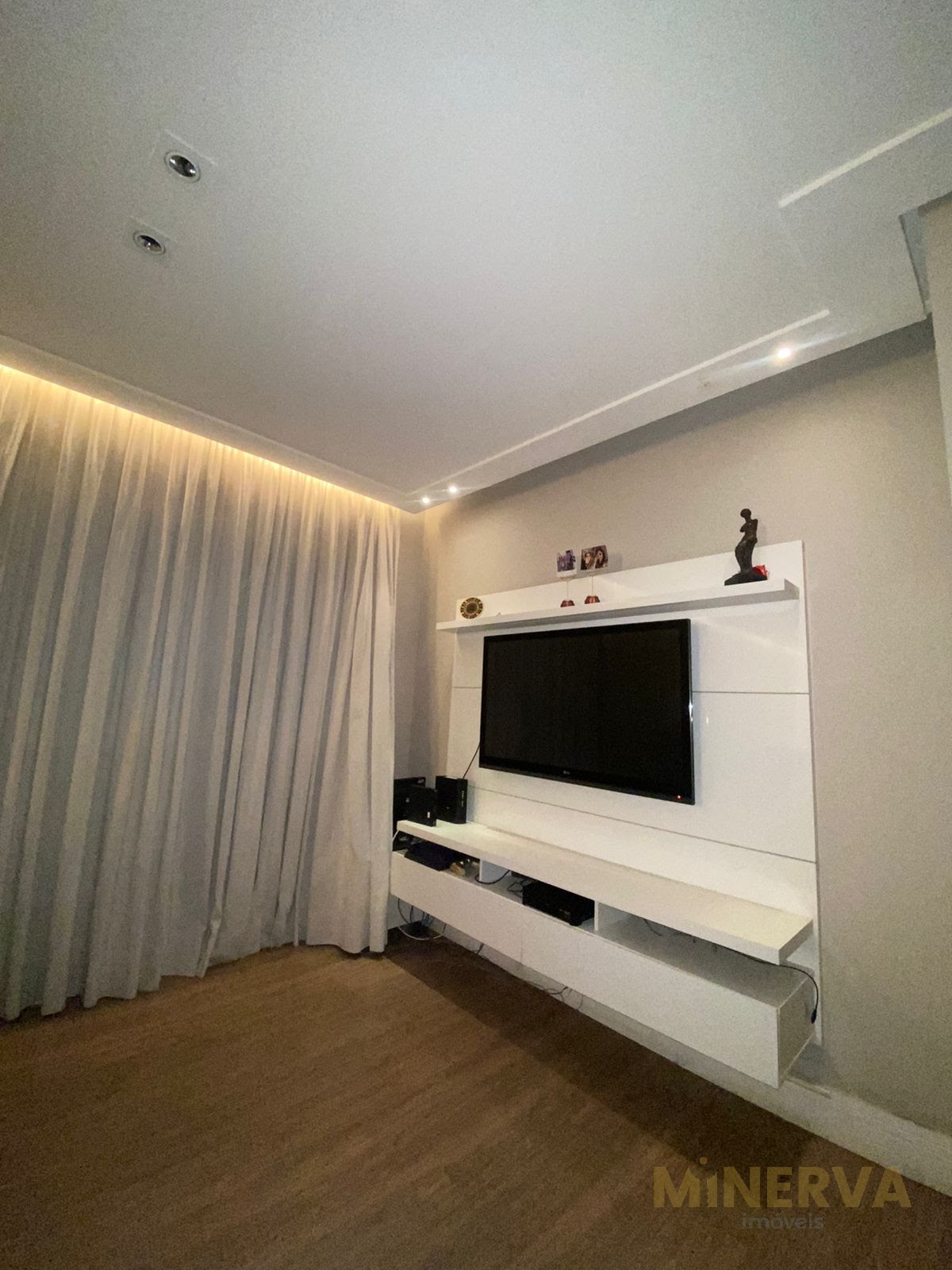 Apartamento à venda com 3 quartos, 3 suítes, 2 vagas e 132m² no Jardim Zaira, Guarulhos (SP) — foto 3 de 26