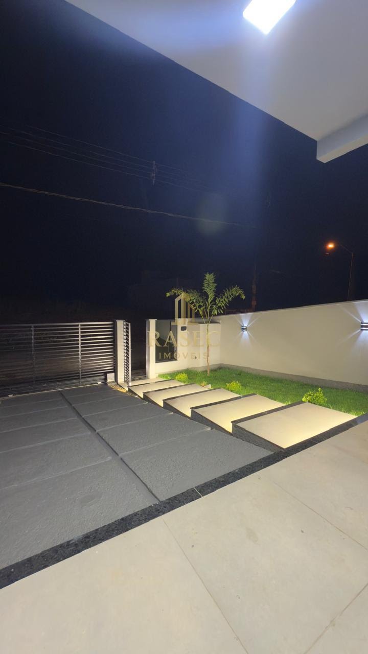 Casa à venda com 3 quartos, 1 suíte, 2 vagas e 109m² no São João, Brusque (SC) — foto 3 de 13