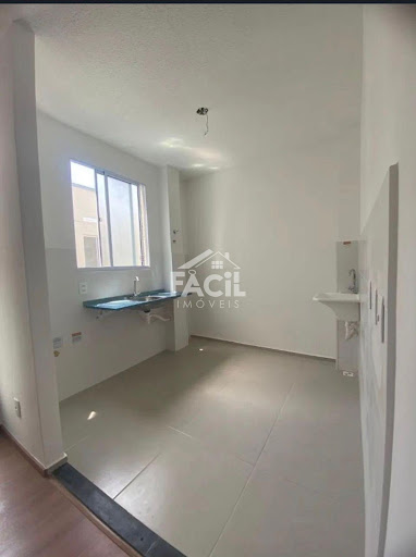 Apartamento para Alugar em Morada de Laranjeiras, Serra | 2 Dormitórios e 45m²