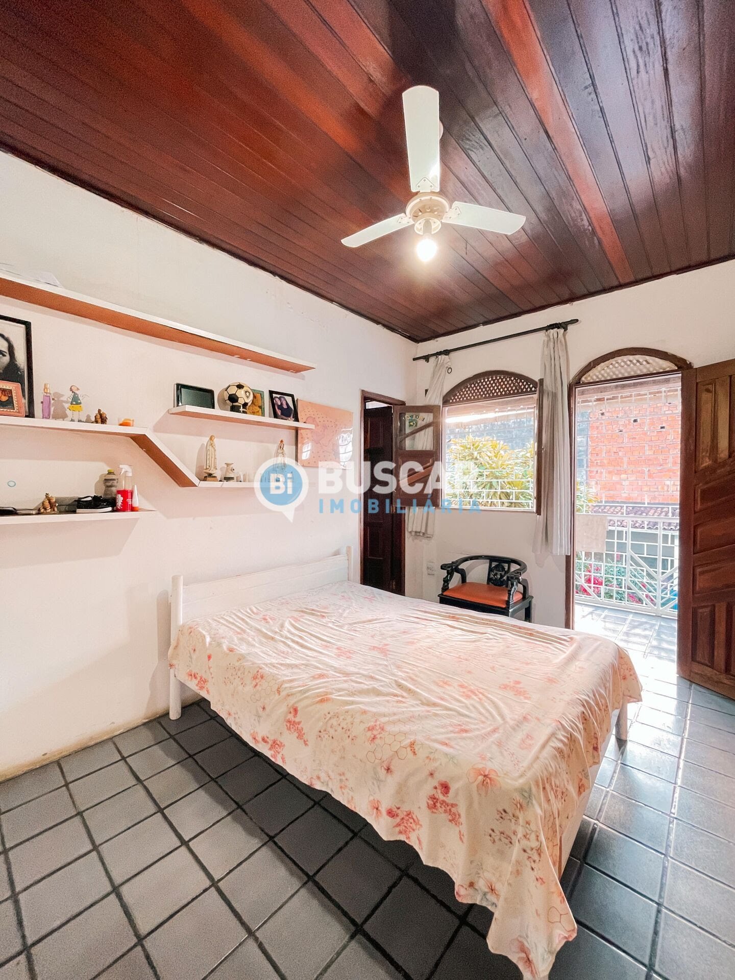 Casa à venda com 6 quartos, 3 suítes, 4 vagas e 390m² no Santa Mônica, Feira de Santana (BA) — foto 25 de 30