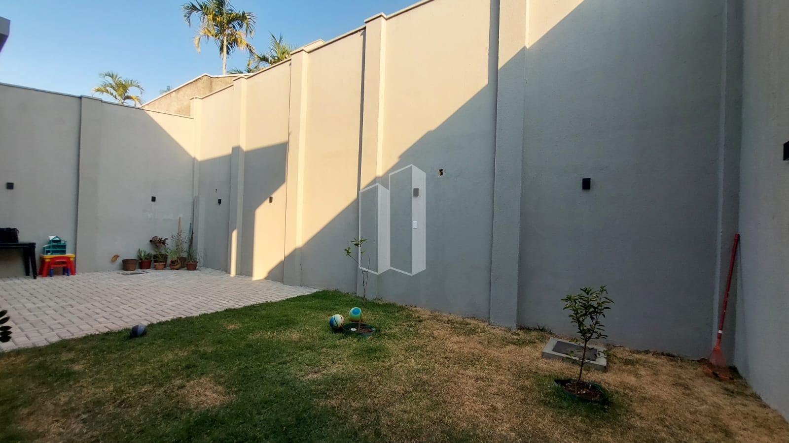 Casa à venda com 4 quartos, 3 suítes, 4 vagas e 212m² no Jardins Porto, Senador Canedo (GO) — foto 16 de 27