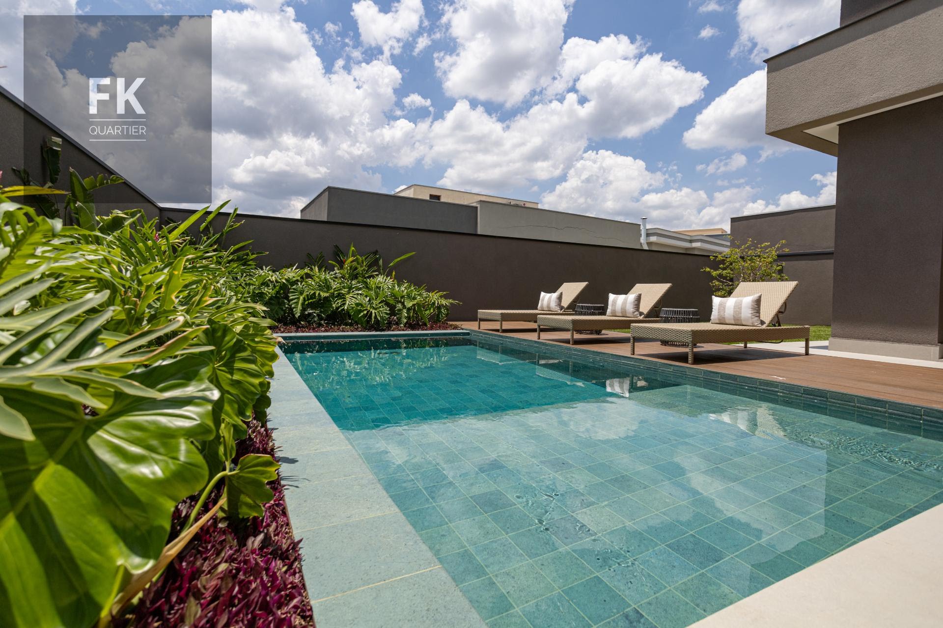 Casa à venda com 4 quartos, 4 suítes, 5 vagas e 390m² no Residencial Burle Marx, Santana de Parnaíba (SP) — foto 19 de 30