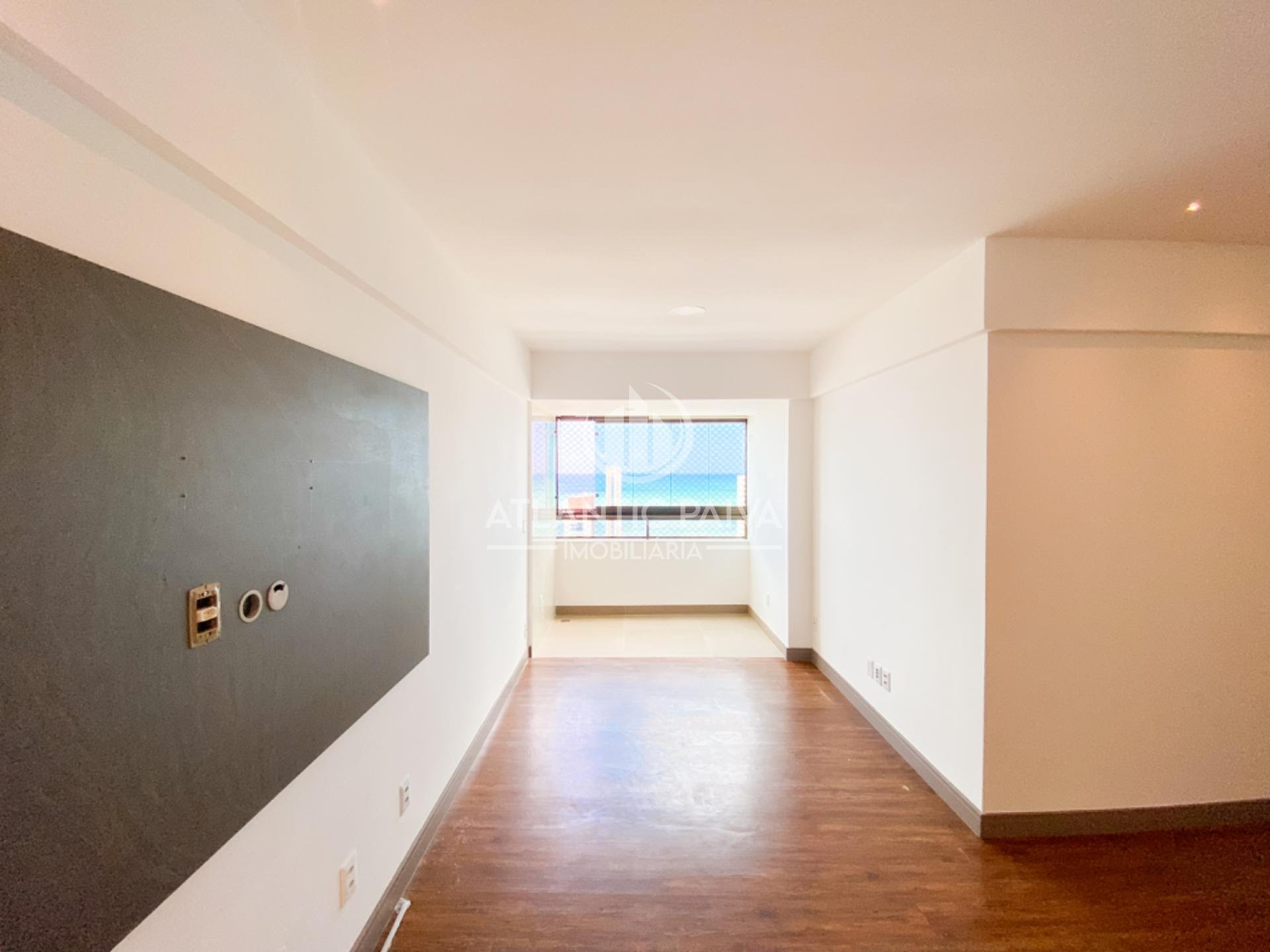 Sala - Porto Fino Candeias 