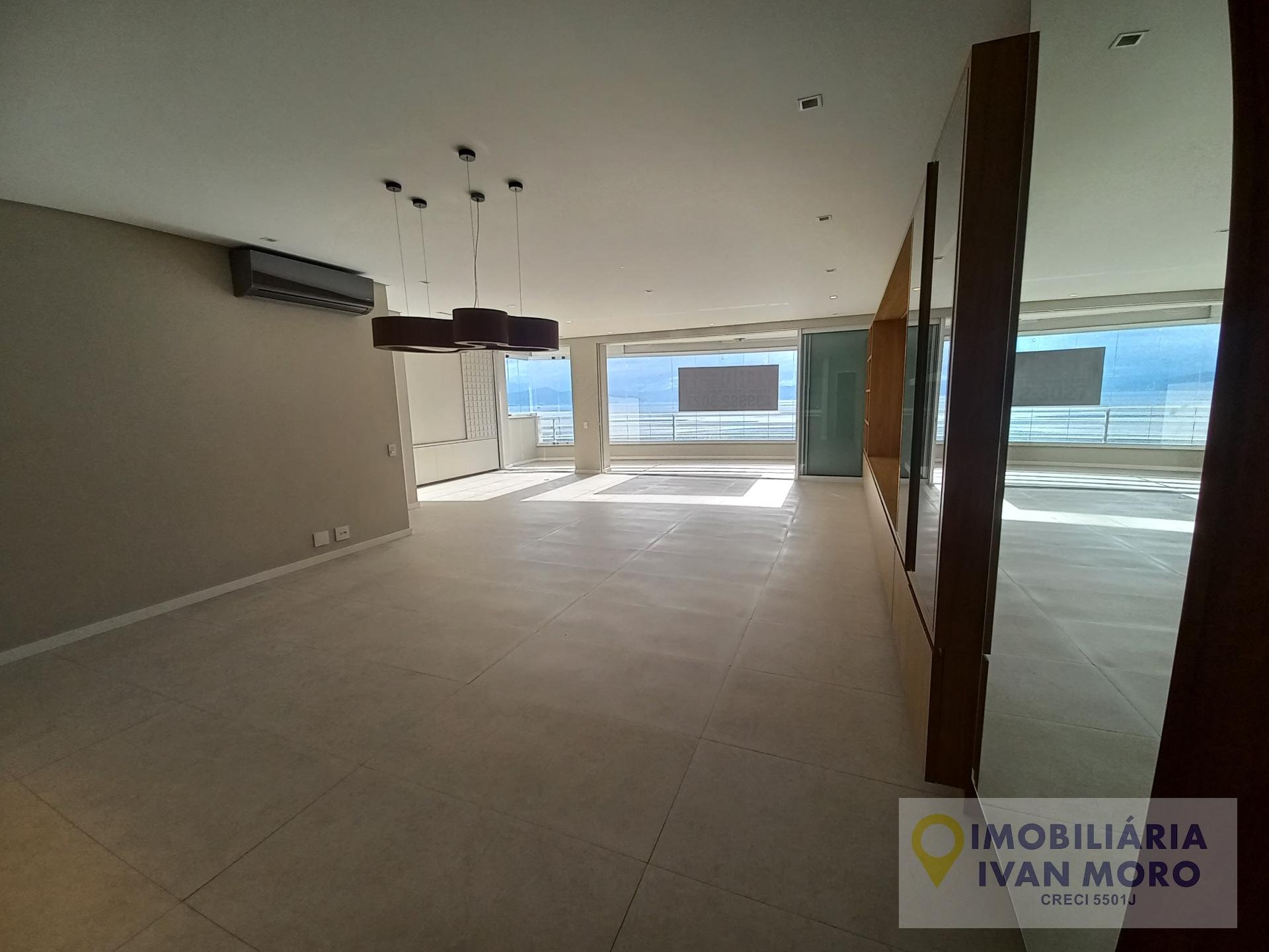 Apartamento à venda com 3 quartos, 3 suítes, 4 vagas e 183m² no João Paulo, Florianópolis (SC) — foto 12 de 30