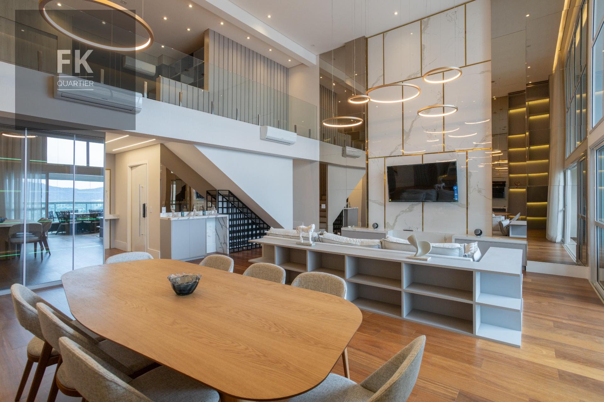 Apartamento à venda com 4 quartos, 4 suítes, 4 vagas e 338m² no Alphaville Empresarial, Barueri (SP) — foto 2 de 30