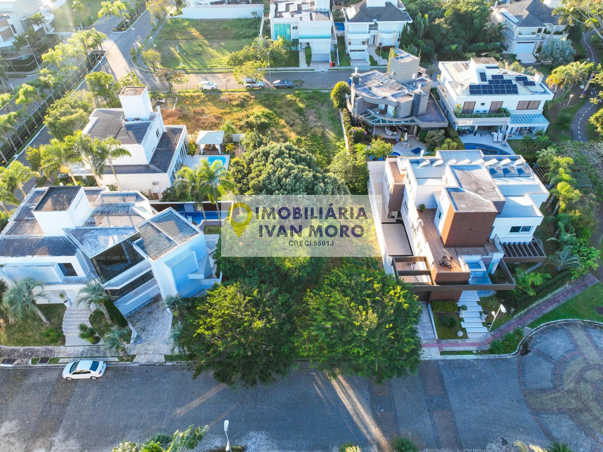 Terreno à venda com 600m² de terreno no Jurerê Internacional, Florianópolis (SC) — foto 10 de 15