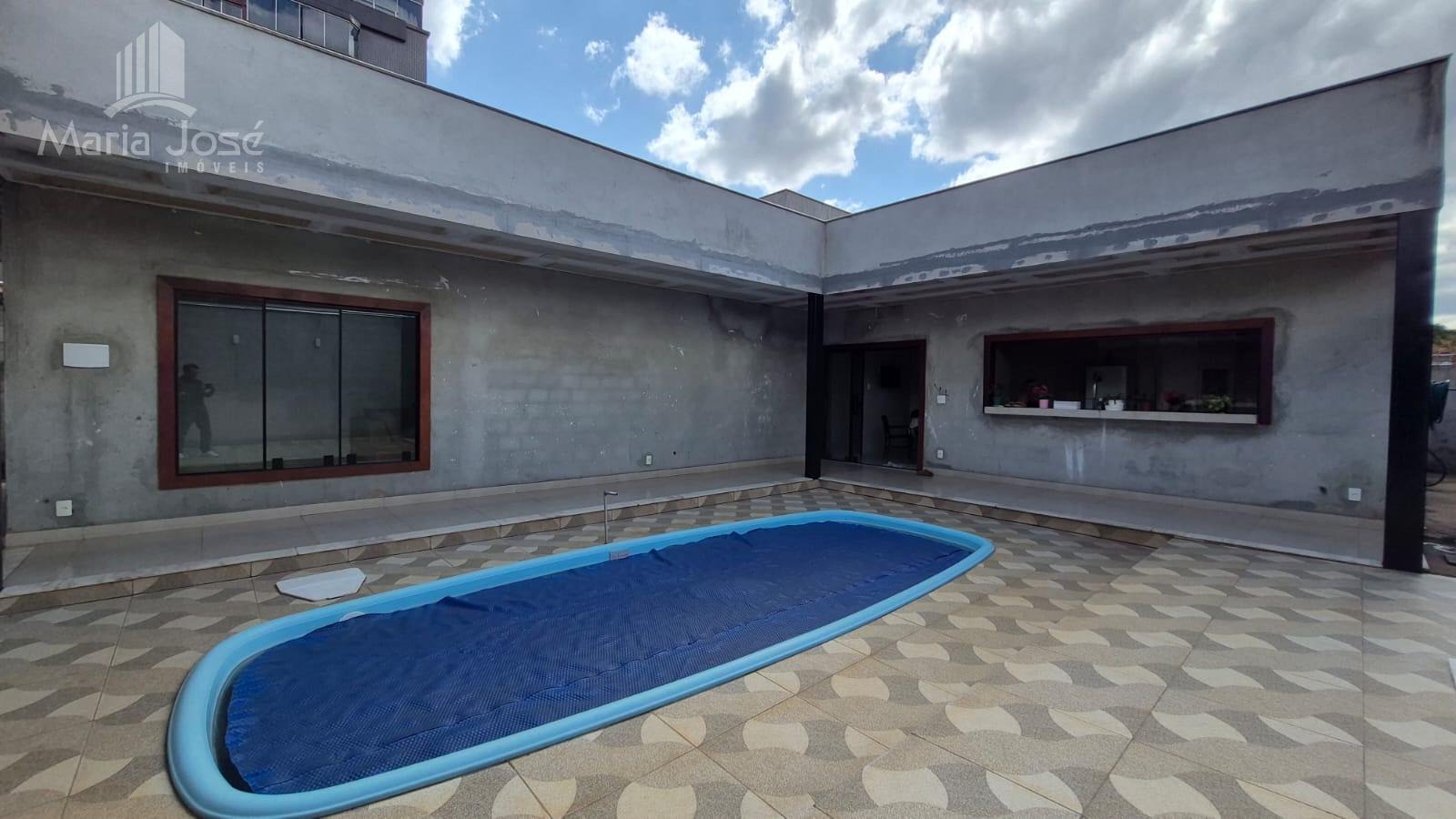 Casa à venda com 3 quartos, 2 suítes, 3 vagas e 221m² no Boa Vista, Sete Lagoas (MG) — foto 9 de 30
