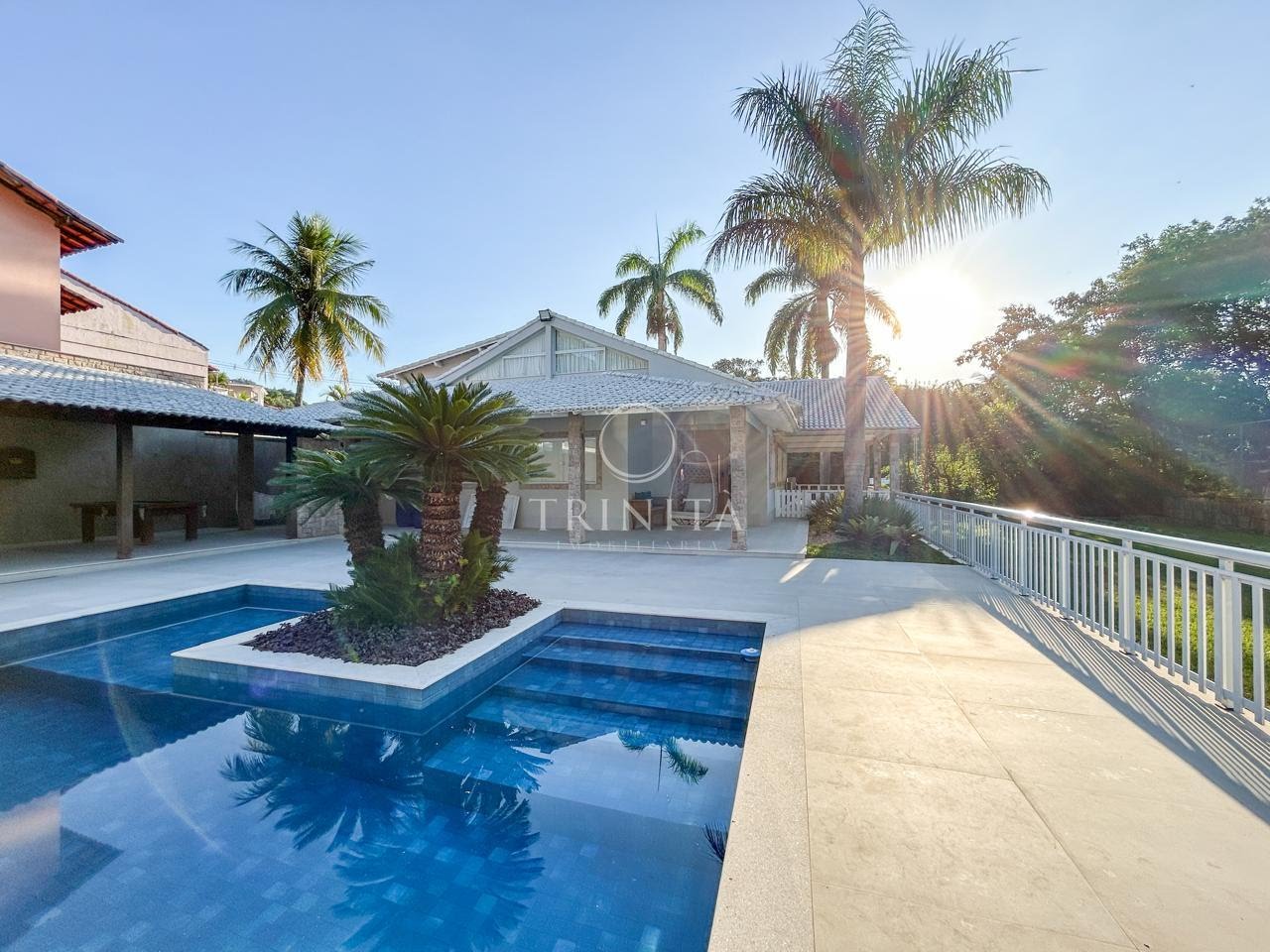 piscina-trinitaimobiliaria-condomíniovilarejo