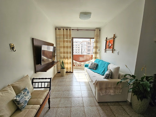 Apartamento de 2 dormitórios no Centro de Ubatuba