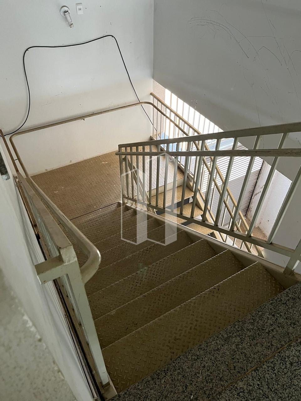 Comercial à venda com 5 banheiros, 8 vagas e 1200m² no Setor Bela Vista, Goiânia (GO) — foto 22 de 30