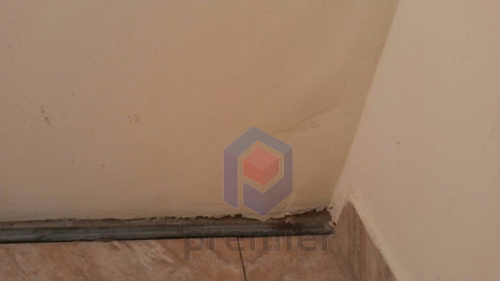 parede oca na garagem