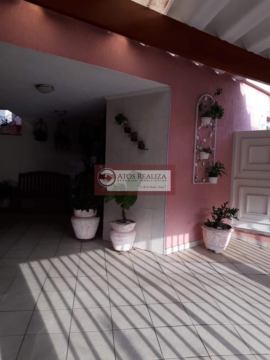 Casa à venda com 3 quartos, 1 suíte, 4 vagas e 153m² no Campo Grande, São Paulo (SP) — foto 18 de 21