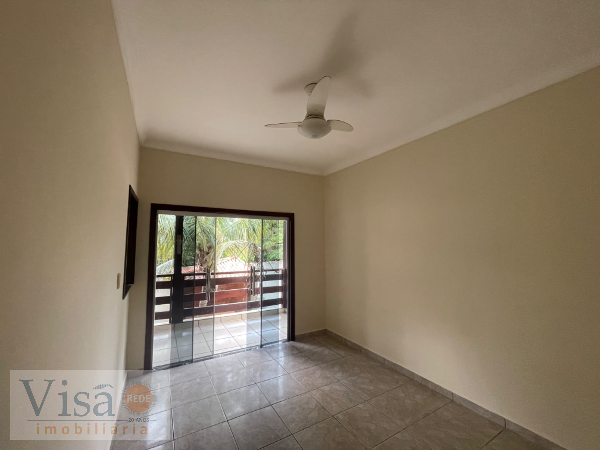 Casa à venda com 3 quartos, 1 suíte, 3 vagas e 180m² no Santana, Paracatu (MG) — foto 13 de 22