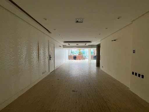sala-cobertura-linear-280m²-saint-martin-península
