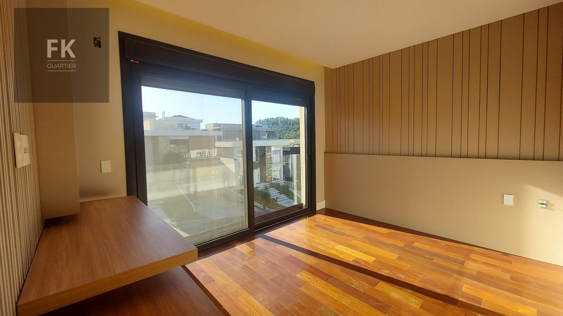 Casa à venda com 4 quartos, 4 suítes, 6 vagas e 540m² no Tamboré, Santana de Parnaíba (SP) — foto 25 de 26