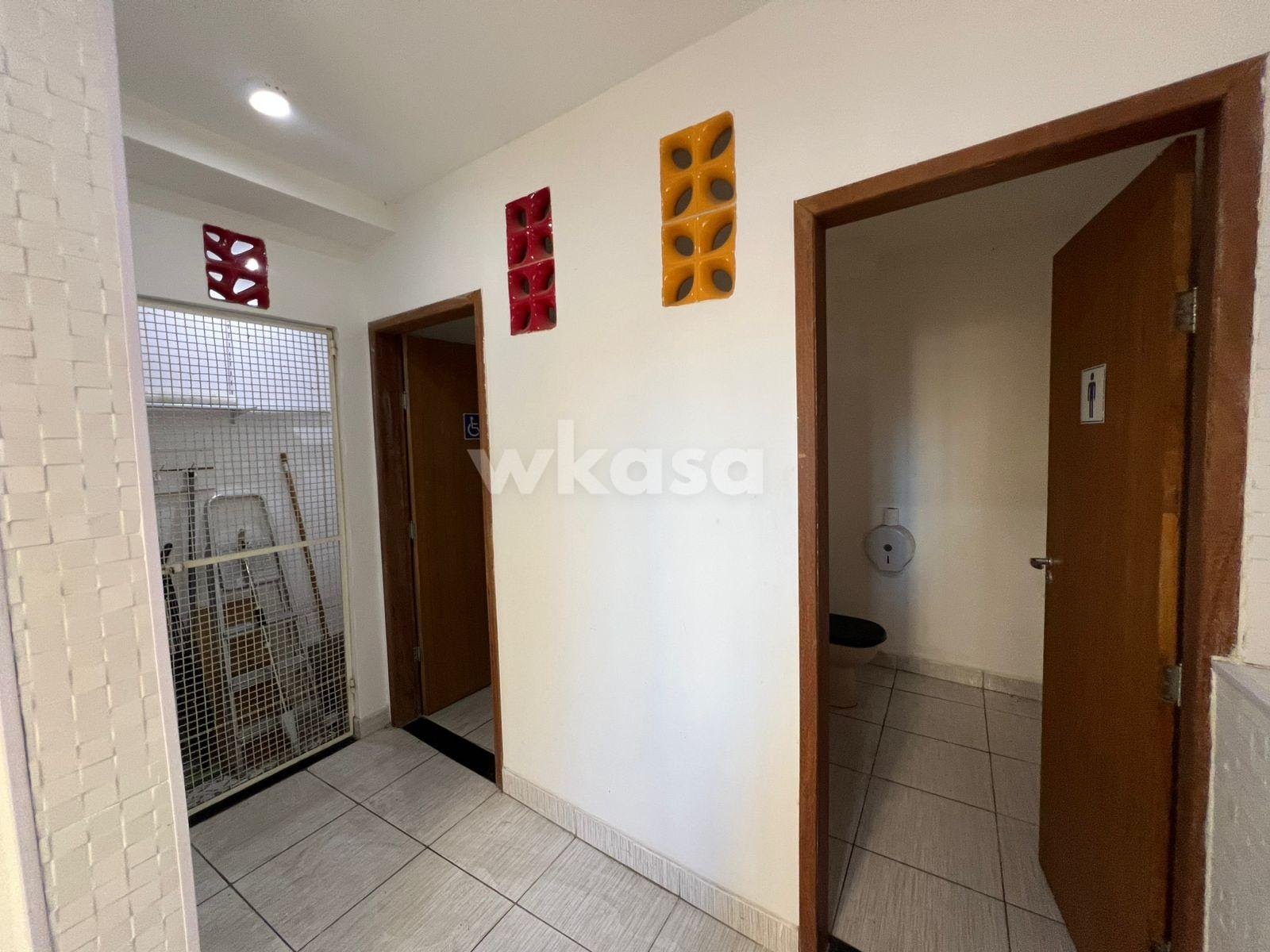 Comercial à venda com 6 banheiros, 1 vaga e 600m² no Parque Residencial Laranjeiras, Serra (ES) — foto 27 de 30