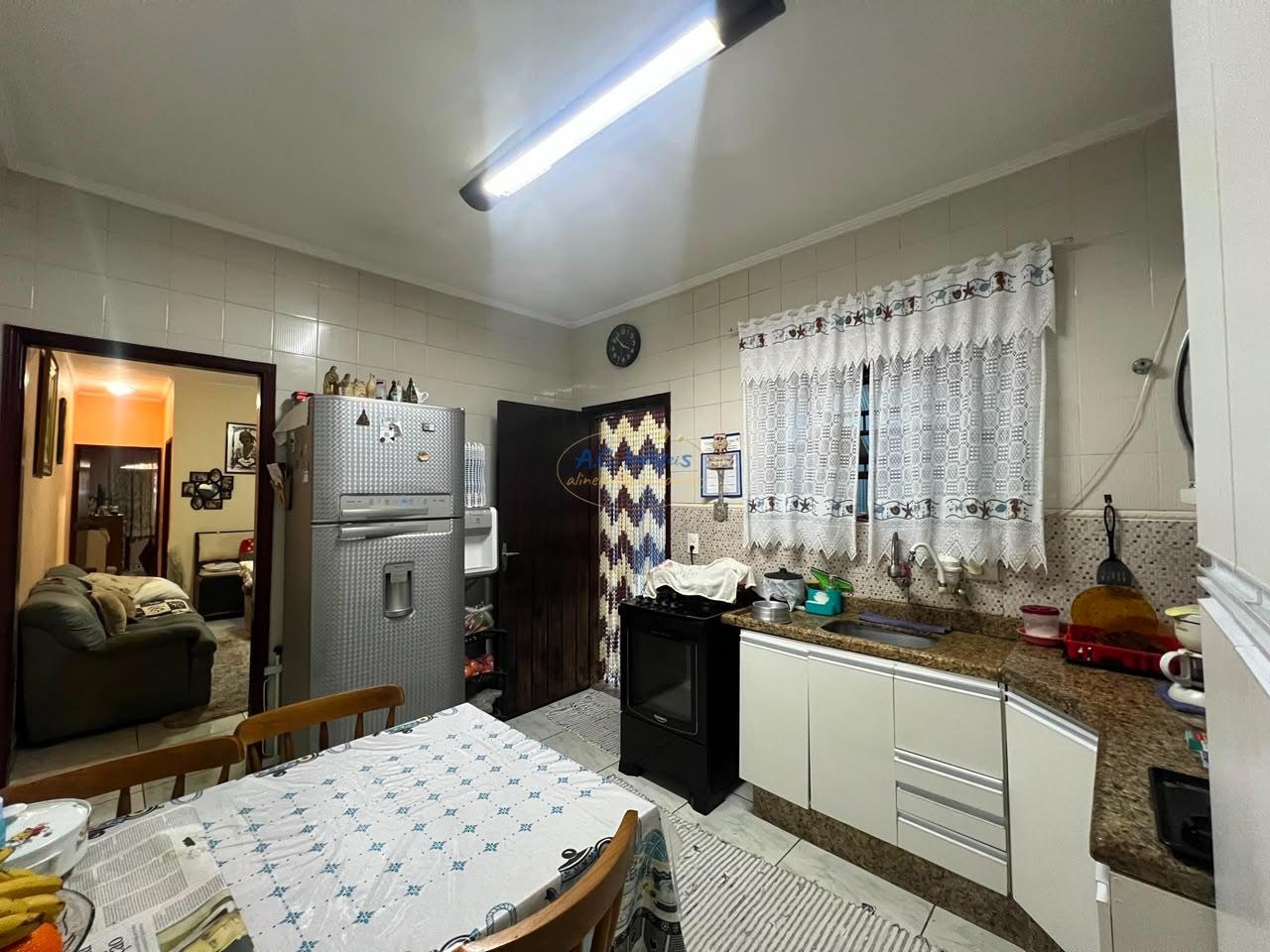 Casa à venda com 2 quartos, 1 suíte, 2 vagas e 67m² no Vila Caiçara, Praia Grande (SP) — foto 4 de 14