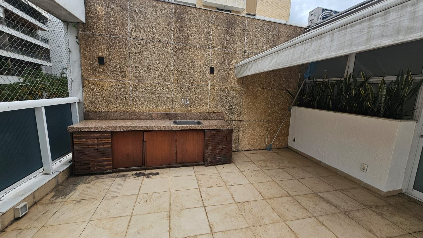 Apartamento à venda com 3 quartos, 1 suíte, 3 vagas e 176m² no Leblon, Rio de Janeiro (RJ) — foto 30 de 30
