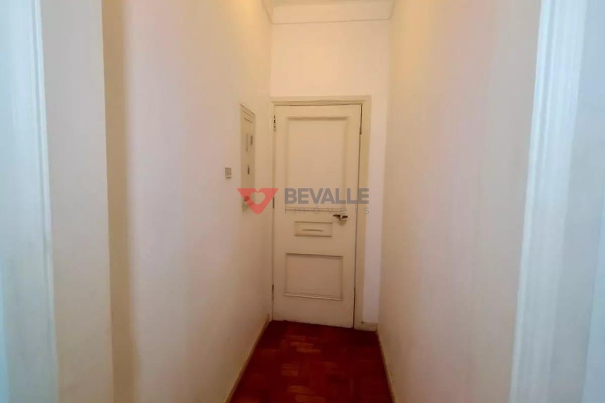 Apartamento à venda com 4 quartos, 2 banheiros e 167m² no Ipanema, Rio de Janeiro (RJ) — foto 28 de 30