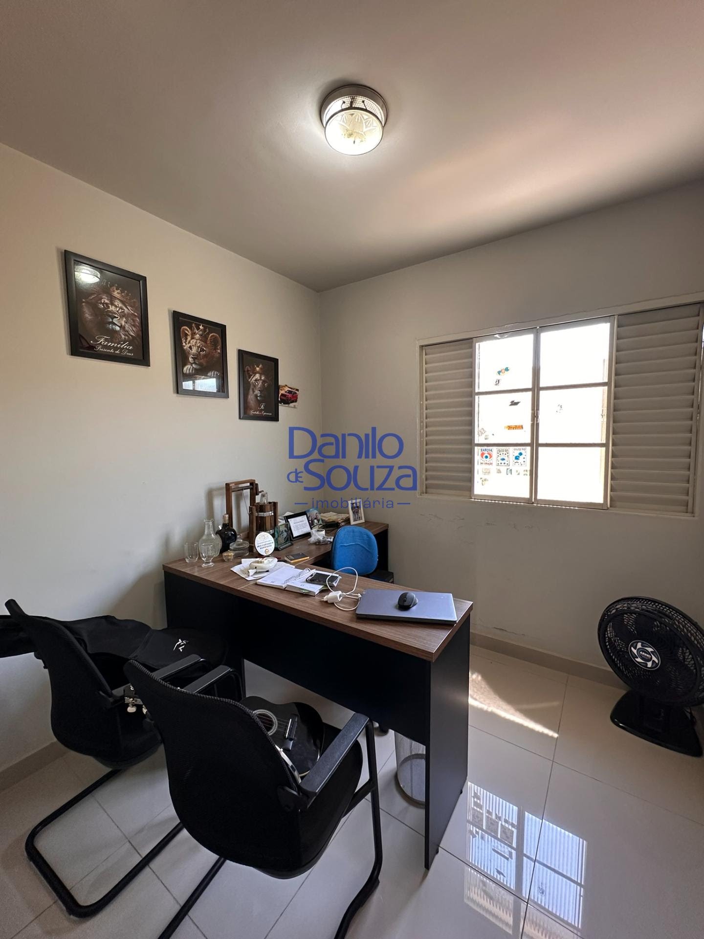 Casa à venda com 3 quartos, 1 suíte, 2 vagas e 360m² no Recanto das Mangueiras, Araxá (MG) — foto 10 de 13