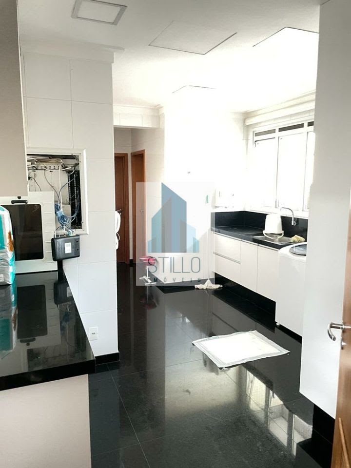 Apartamento para alugar com 4 quartos, 4 suítes, 4 vagas e 355m² no Vila Regente Feijó, São Paulo (SP) — foto 4 de 28