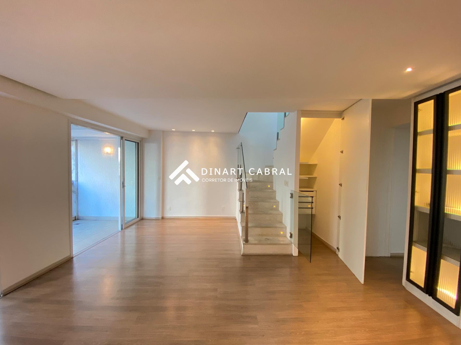 Apartamento à venda com 2 quartos, 1 suíte, 3 vagas e 176m² no Leblon, Rio de Janeiro (RJ) — foto 3 de 30
