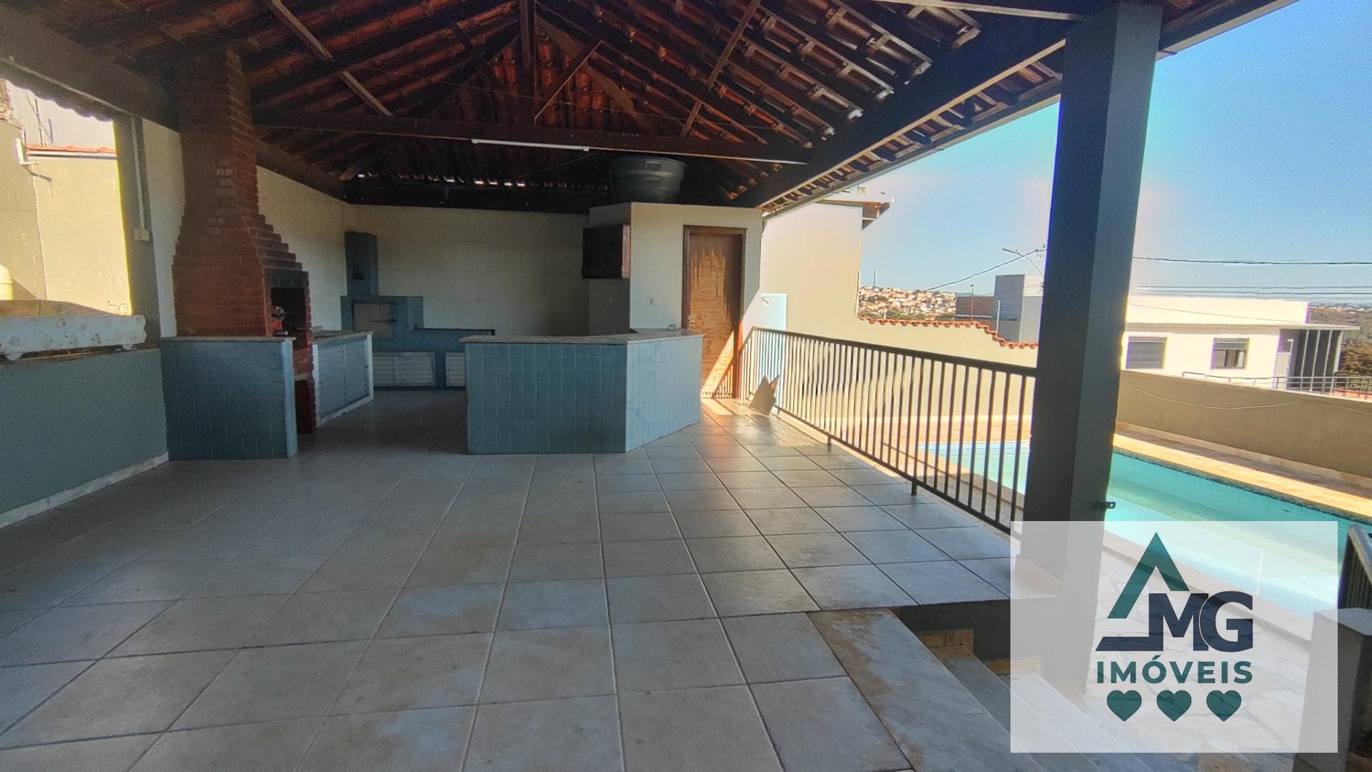 Casa à venda com 4 quartos, 1 suíte, 4 vagas e 480m² no Chácara das Rosas, Três Corações (MG) — foto 15 de 30