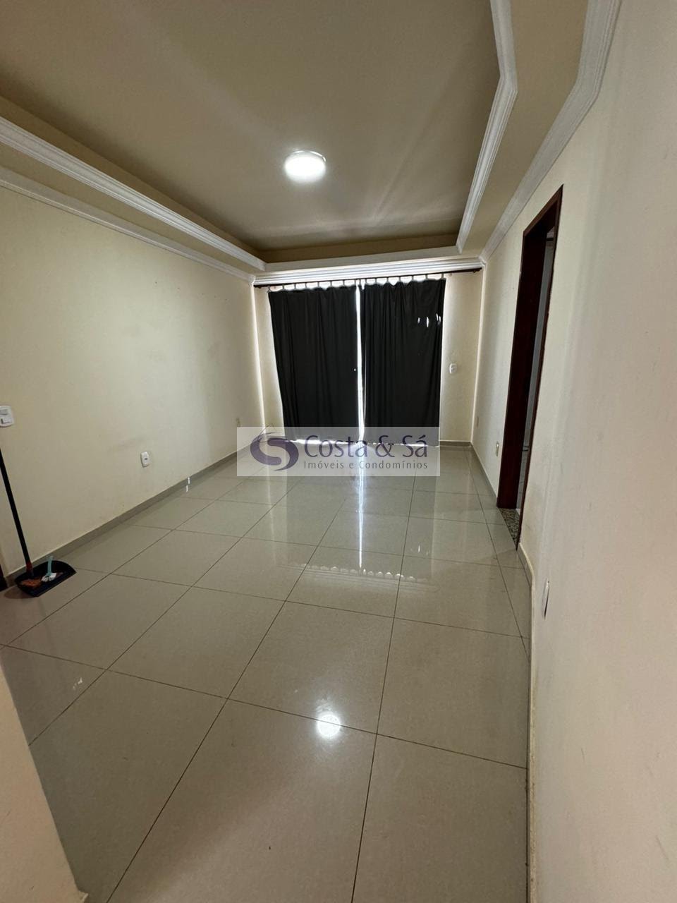 Apartamento à venda com 2 quartos, 1 banheiro e 1 vaga no Casa Grande, Rio das Ostras (RJ) — foto 3 de 7