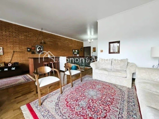 Casa, 3 quartos, 208 m² - Foto 1