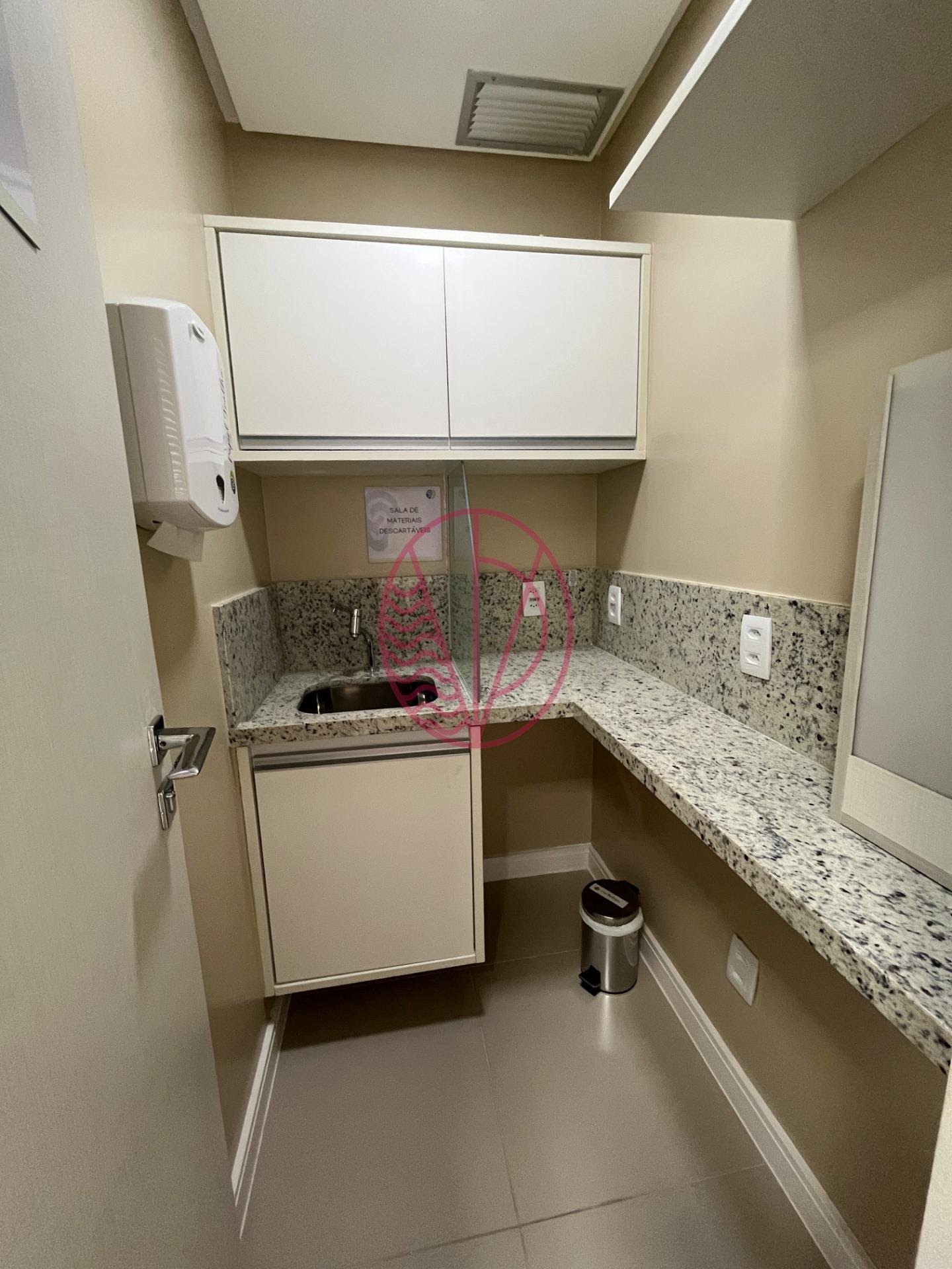 Comercial à venda com 1 banheiro, 1 vaga e 33m² no Caminho das Arvores, Salvador (BA) — foto 14 de 23