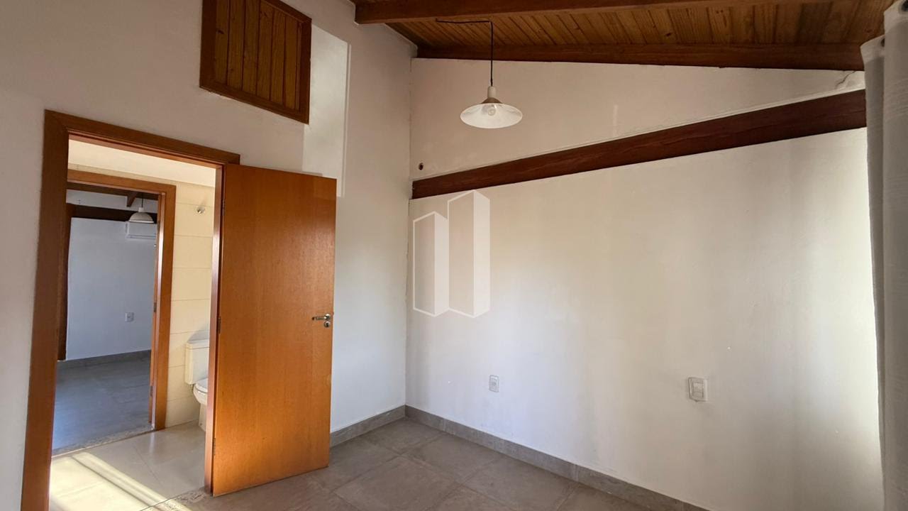 Casa à venda com 3 quartos, 3 suítes, 2 vagas e 238m² no Fazenda Vau das Pombas, Goiânia (GO) — foto 8 de 30