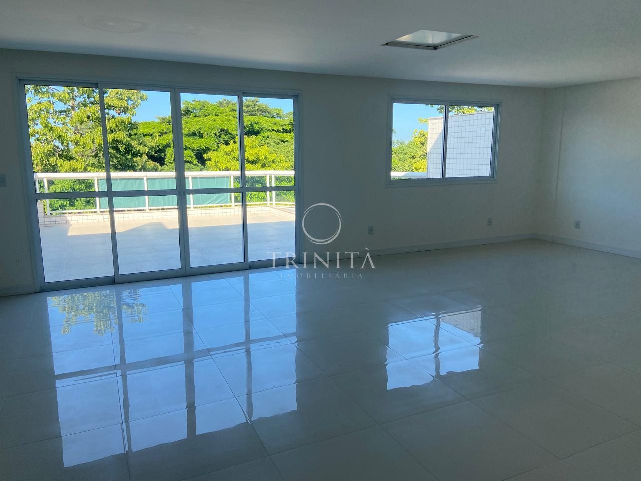 sala-trinitaimobiliaria-recreiodosbandeirantes