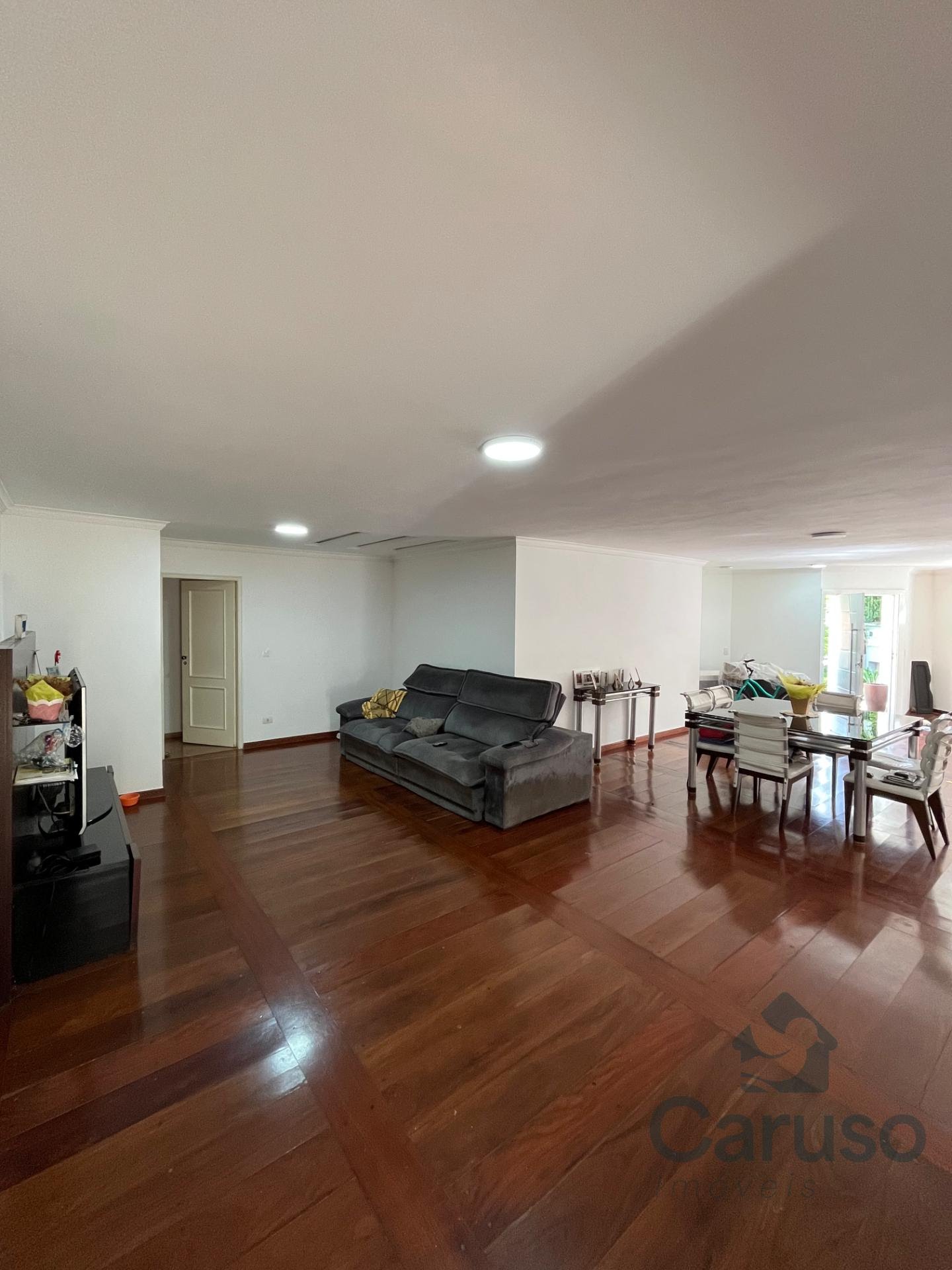Casa à venda com 5 quartos, 5 suítes, 5 vagas e 405m² no Condomínio Country Club, Arujá (SP) — foto 11 de 30