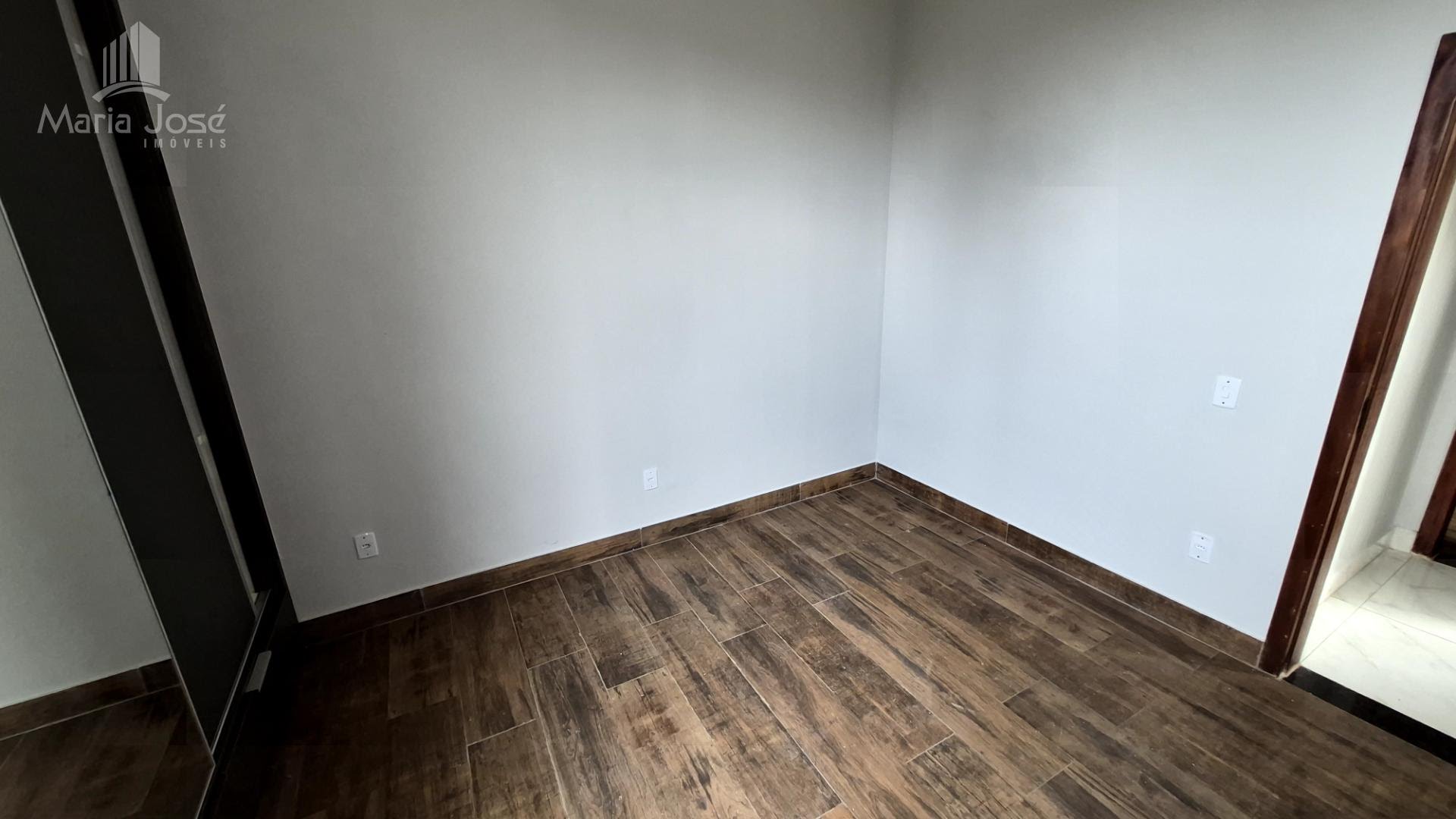 Casa à venda com 2 quartos, 1 banheiro e 2 vagas no Flórida, Sete Lagoas (MG) — foto 25 de 30