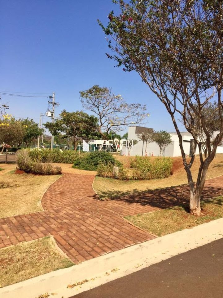 Terreno à venda com 250m² de terreno no Bonfim Paulista, Ribeirão Preto (SP) — foto 2 de 10