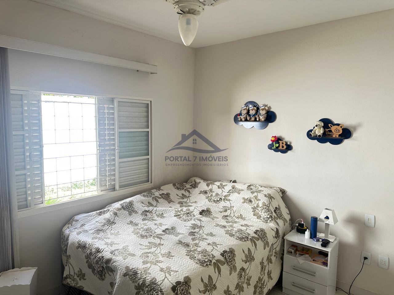 Casa à venda com 3 quartos, 1 suíte e 280m² no Iporanga, Sete Lagoas (MG) — foto 15 de 17