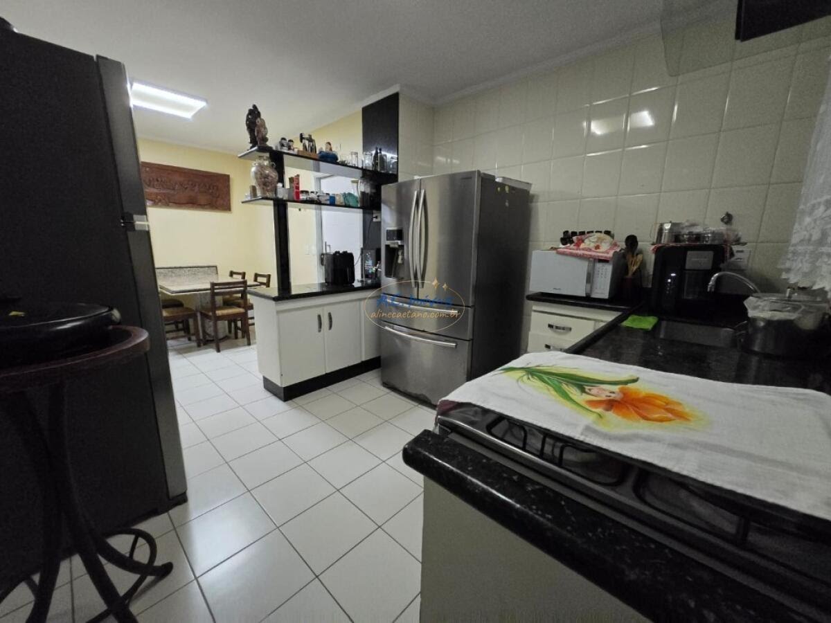 Apartamento à venda com 4 quartos, 2 suítes, 2 vagas e 187m² no Vila Tupi, Praia Grande (SP) — foto 13 de 30